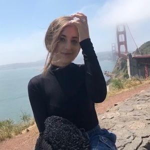 Meet your Posher, Kara